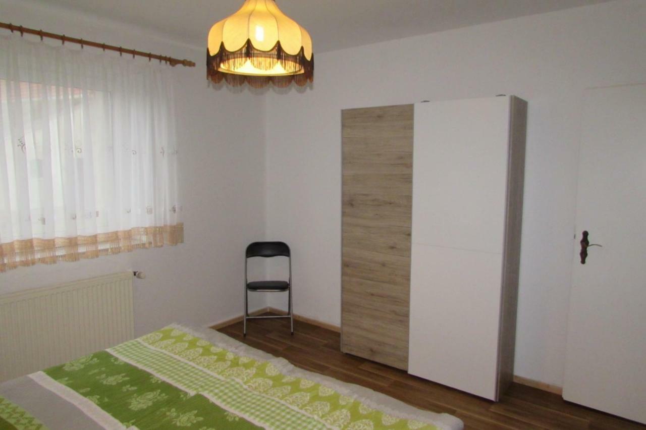 Апартаменти Ferienhaus Mit 2 Fewo In Mecklenburg Вессенберг Екстер'єр фото
